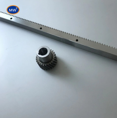 La Chine Crémaillère hélicoïdale galvanisée par machine de dent en acier de commande numérique par ordinateur pour la machine de gravure fournisseur