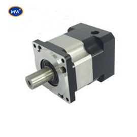 Vitesse d'entrée de 1000 tr/min Reducteur à double réducteur à engrenage à ver avec diamètre d'arbre de 50 mm fournisseur